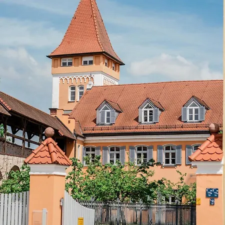 Prázdninový dům Stadthaus Im Altstadtkern Mit Blick Auf Dingolfinger Muenster *