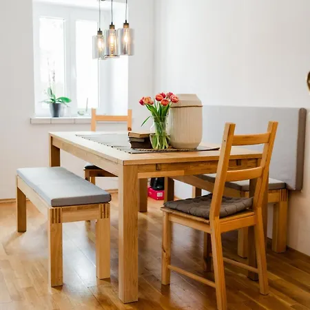Stadthaus Im Altstadtkern Mit Blick Auf Dingolfinger Muenster Prázdninový dům Dingolfing